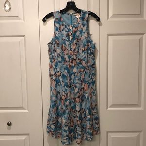 Beautiful Rebecca Taylor summer silk dress with a light weight lining. Perfect!